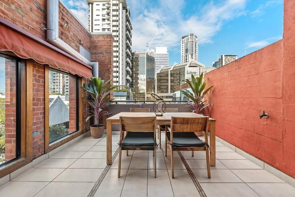 Apartman Iconic Warehouse Apartment~Cbdedge~2Bed/2Bath/1Car Brisbane